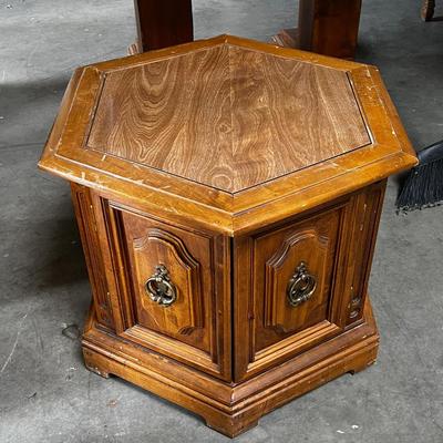 Hexagon Corner End Table 