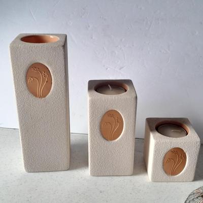 Partylite tea candle tiered candle sconces, Butterfly etched vase and small bag of decorative rock