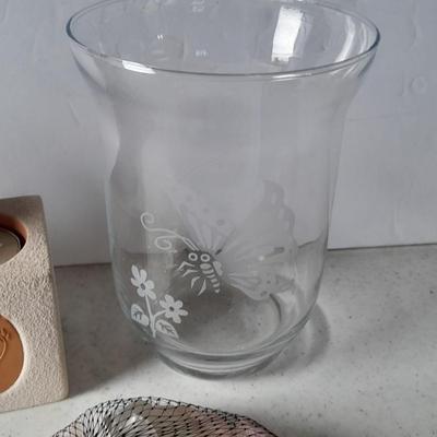 Partylite tea candle tiered candle sconces, Butterfly etched vase and small bag of decorative rock