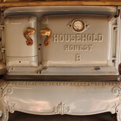 1900's White- Warner Wood stove complete.est. $350 to $600.