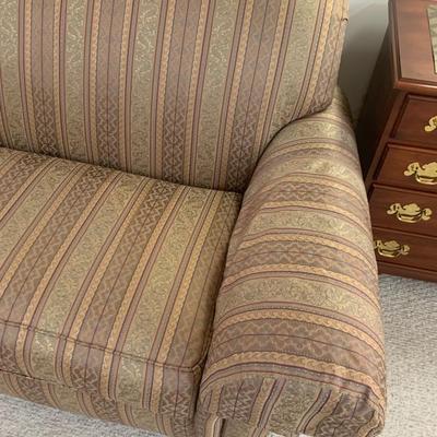 Clean Drexel Heritage Sofa w/ Matching Pillows