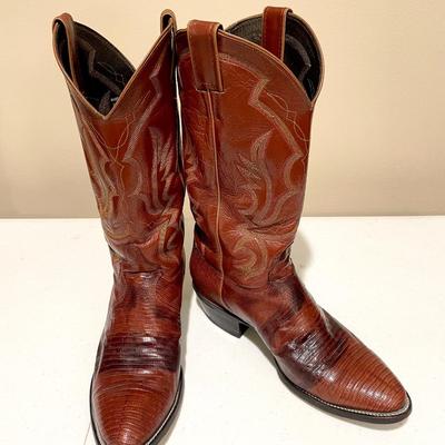 JUSTIN Boot  & NOCONA Boot Size 9