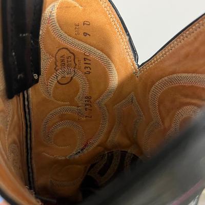 JUSTIN Boot  & NOCONA Boot Size 9