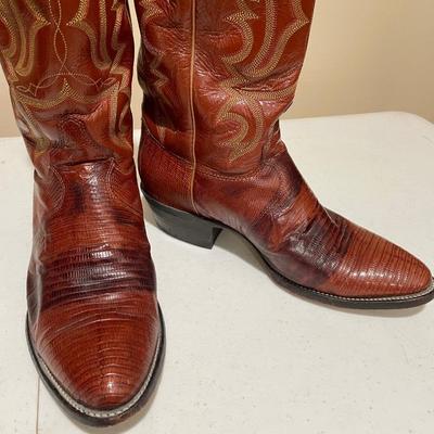 JUSTIN Boot  & NOCONA Boot Size 9