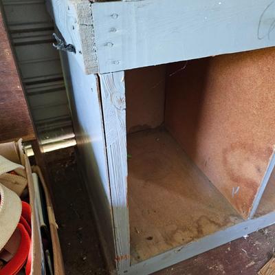 Wooden Storage Unit w/Eight Cubby Holes  (OB1-JS)