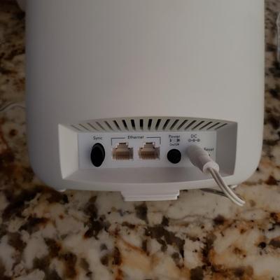 Verizon and Netgear WiFi Extenders (K-KD)