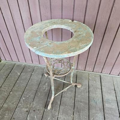 Antique Wash Stand w/Metal Base  (FP-JS)