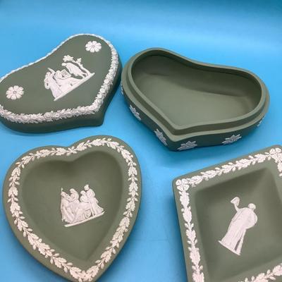 Wedgewood in green diamond/rhombus shape, heart, and heart box