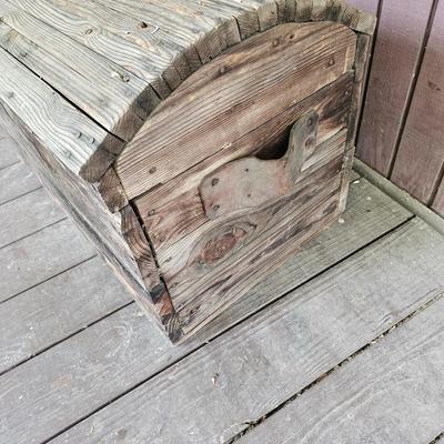 Vintage Dome Top Wooden Chest  (FP-JS)