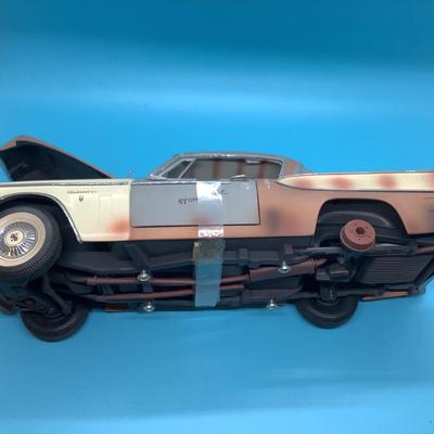 Studebaker 1957  1/18 scale  Golden Hawk Junk Yard Project Car, Motor City Classics