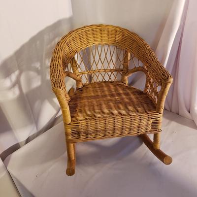 Vintage Children's Furniture and Toys (UO-KD)