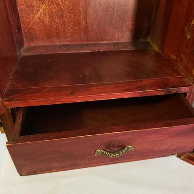 Vintage Children's Furniture and Toys (UO-KD)