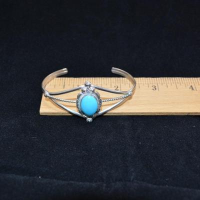 925 Sterling Adjustable Bracelet w/ Turquoise Setting