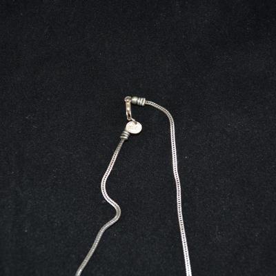 925 Sterling Herringbone Chain w/ 925 Pendant 18" 15.1g