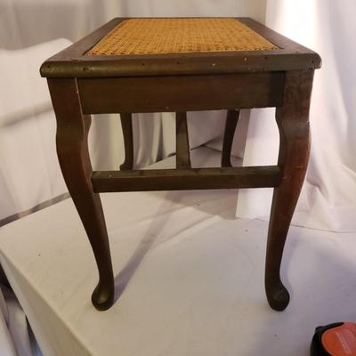 Wooden Chair and Table with Woven Cain (UO-KD)