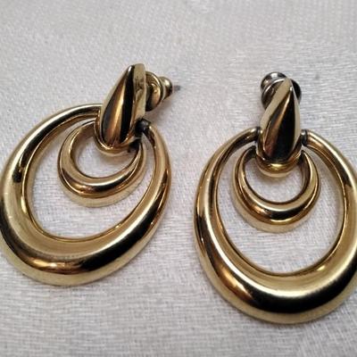 VIntage Trifari Earrings