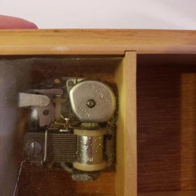 Campbell's Soup Kids Posters and Music Boxes (UO-KD)