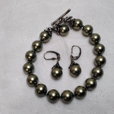 Olive Green "Pearl" Beads 7" Bracelet and Earrings