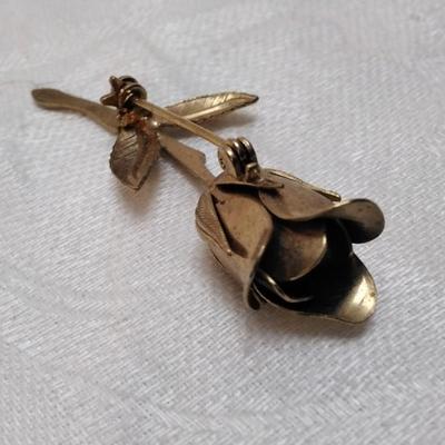 Giovanni Rose Brooch