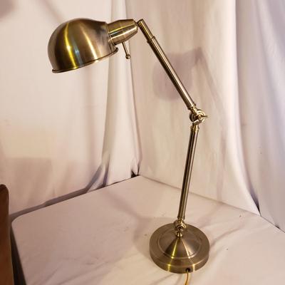Highback Armchair and Metal Lamp (UO-KD)
