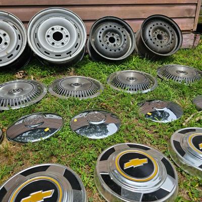4 Wheel Rims & Miscellaneous Hub Caps  (OB3-JS)