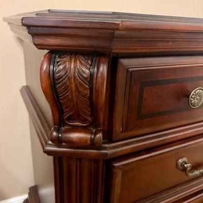 BROYHILL 3 Drawer Night Stands