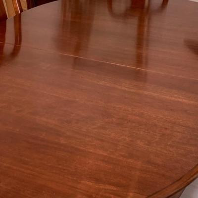 CLEAN Mahogany Dining Set 6 Chairs & 2 Leaves