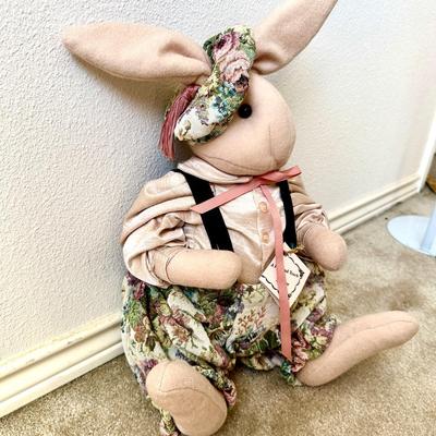Sandra Dee - Poindexter Bunny