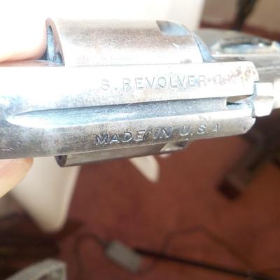 U.S. Fire arms revolver double action 22 cal. / $140 to $200.