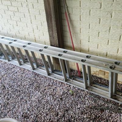 28 Ft Aluminum Extension Ladder