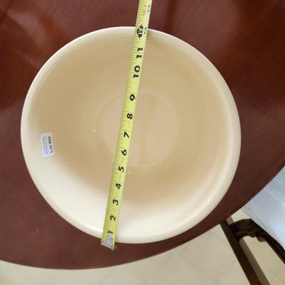 McCoy #12 Oven Ware Large Mixing Bowl No cracks solid