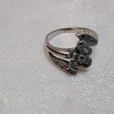 Marcasite 925 Ring Size 7