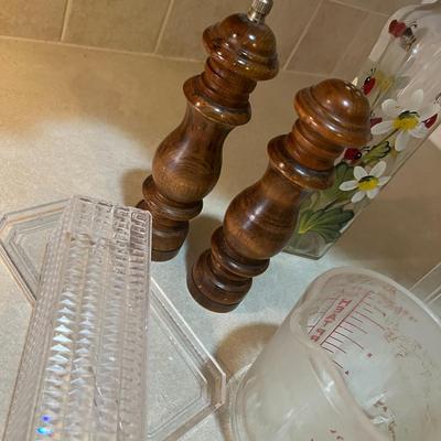 Salt & Pepper Shakers & More