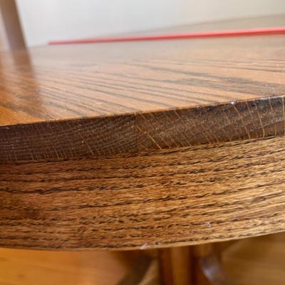 Round Oak Dining Table