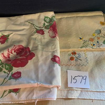 Vintage Tablecloths