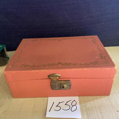 Vintage Jewelry Box