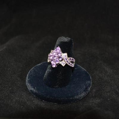 925 Sterling Ring with Amethyst Settings Sz 8 6.2g