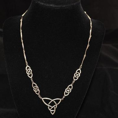 925 Sterling Celtic Knot Segmented Necklace 18