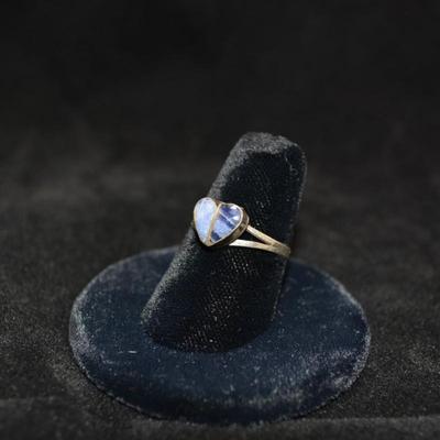 925 Sterling & Lapis Lazuli Heart Ring Sz 7 1.3g