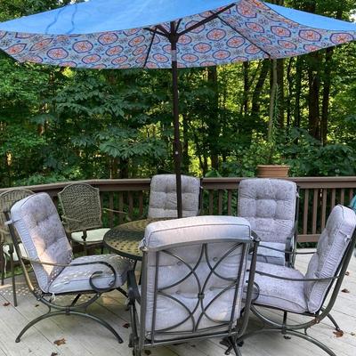 Patio Furniture w Chairs, Umbrella