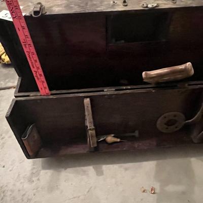 Antique Carpenter/ Woodworking Toolbox