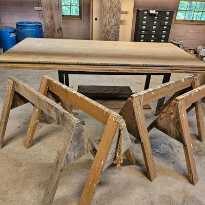 Four Sawhorses & Six Sheets of Plywood  (WS-JS)
