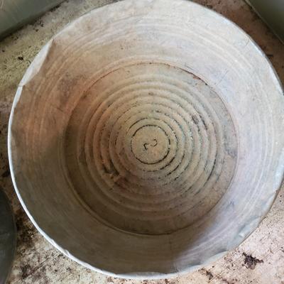 Two Galvanized Tubs and Mop Wringer (WS- KD)