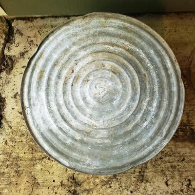 Two Galvanized Tubs and Mop Wringer (WS- KD)