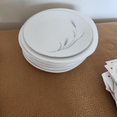 Lot of 44 pcs John Haviland Bavaria Germany Eva Zeisel Wheat China