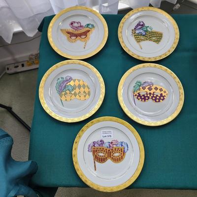 Muirfield Celebrity 9408 Mardi Gras Plates 5 Different Masks 8.5"