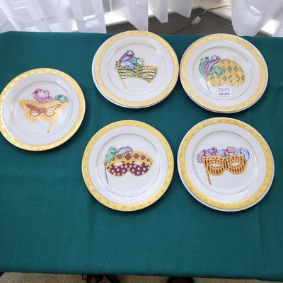 Muirfield Celebrity 9408 Mardi Gras Plates 5 Different Masks 8.5"