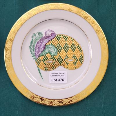 Muirfield Celebrity 9408 Mardi Gras Plates 5 Different Masks 8.5"