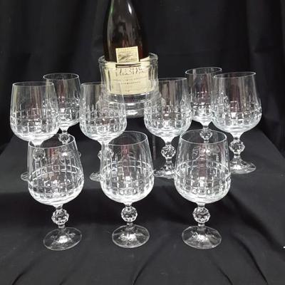 Bohemia Crystal Wine Glasses and Caddy