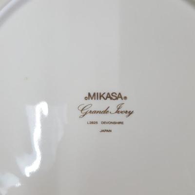 Mikasa Grand Ivory Devonshire China